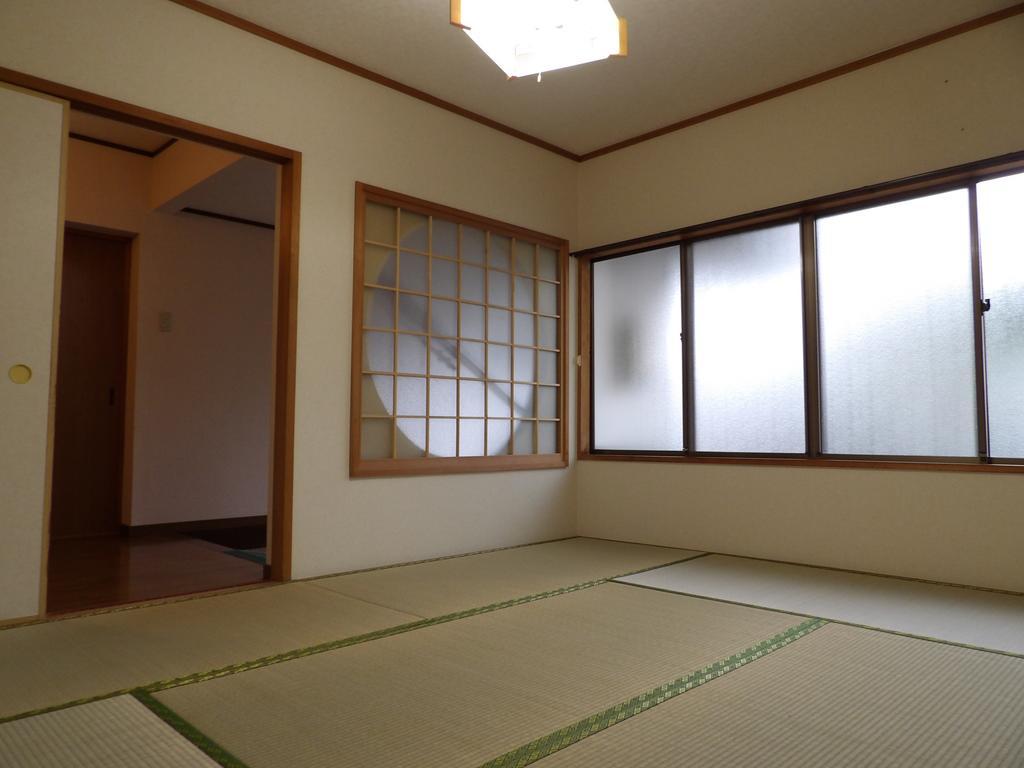 Wholeearth Ryokan Hiroshima Eksteriør billede